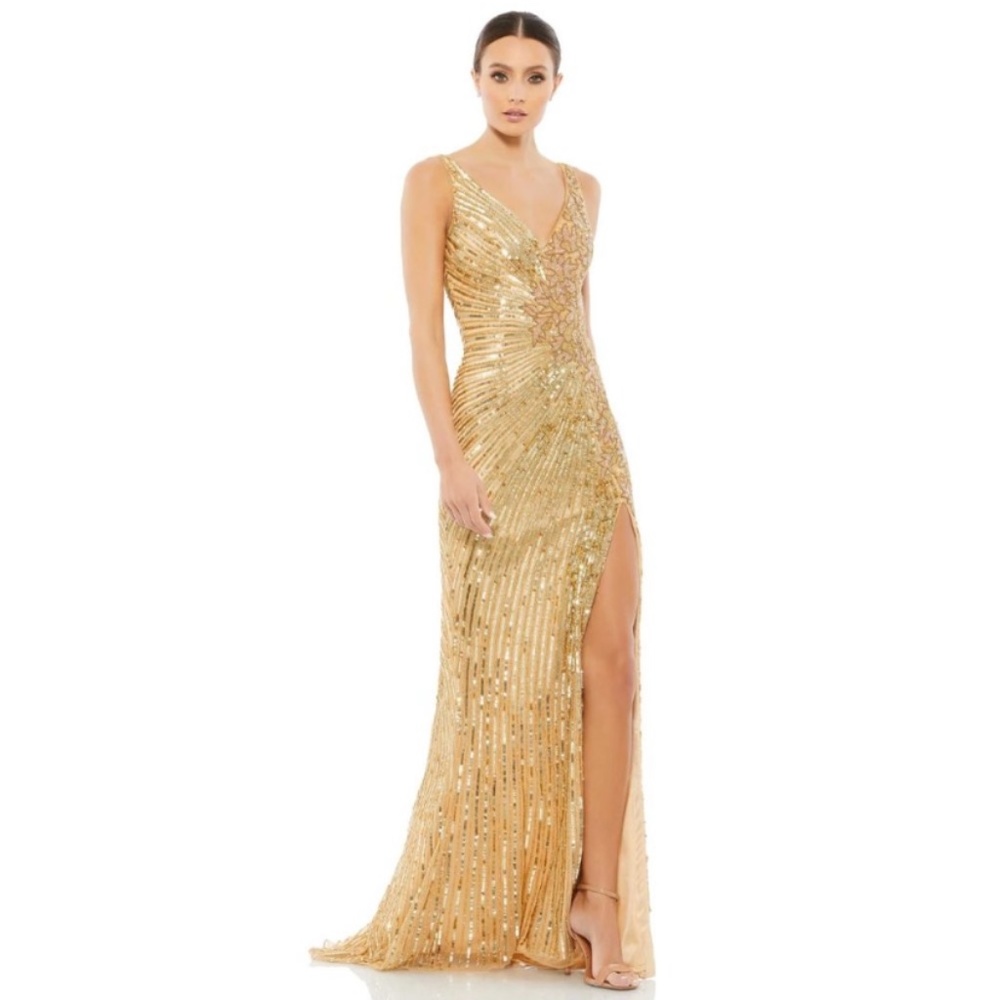 MAC DUGGAL Sequin Column Gown in Gold